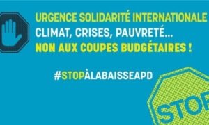 manifestation-du-collectif-contre-la-baisse-de-lapd-stopalabaisseapd-2